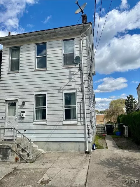 13 E Union Blvd, Bethlehem, PA 18018 photo 2