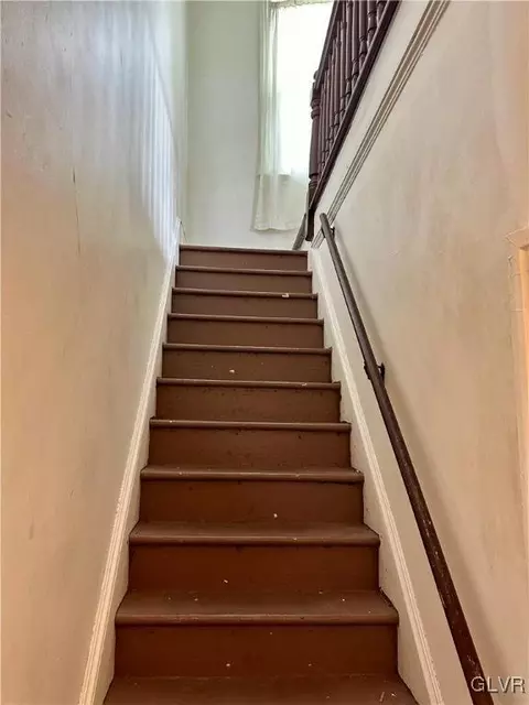 13 E Union Blvd, Bethlehem, PA 18018 photo 12
