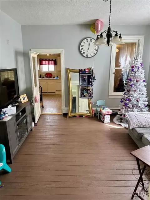 13 E Union Blvd, Bethlehem, PA 18018 photo 5