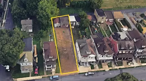 1141 Jackson St, Easton, PA 18042