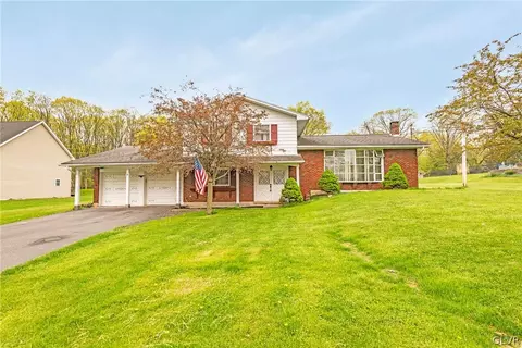 499 Slate Belt Blvd, Bangor, PA 18013
