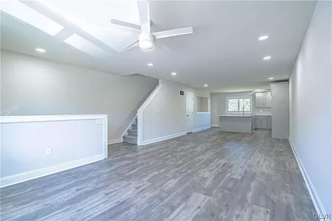 209 Old Forge Dr, Bath, PA 18014 photo 4