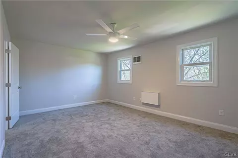 209 Old Forge Dr, Bath, PA 18014 photo 14