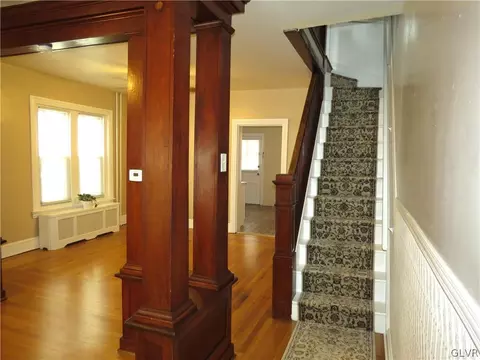 1212 E 3rd St, Bethlehem, PA 18015 photo 4