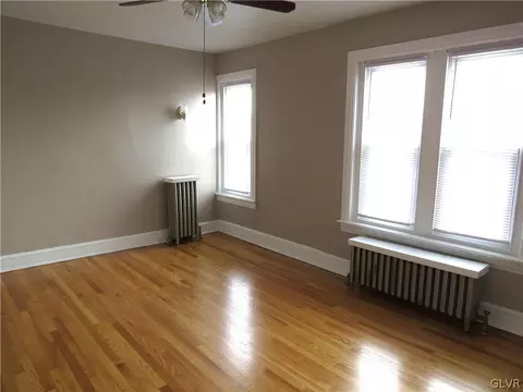 1212 E 3rd St, Bethlehem, PA 18015 photo 20