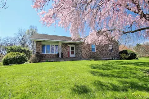 2381 Yost Rd, Bath, PA 18014