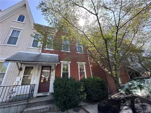 410 2nd Ave, Bethlehem, PA 18018