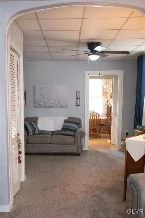 526 4th Ave, Bethlehem, PA 18018 photo 3