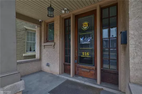 Exterior - 516 Main St, Hellertown, PA 18055 photo 2 of 8