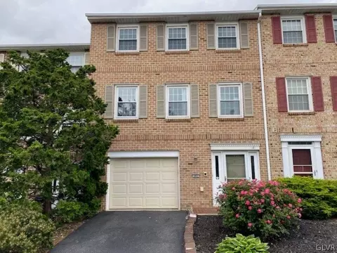 985 Barnside Ct, Allentown, PA 18103