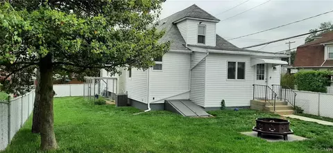 232 E High St, Hellertown, PA 18055 photo 25