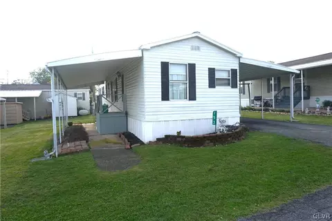 153 Finch Ln, Moore Twp, PA 18014