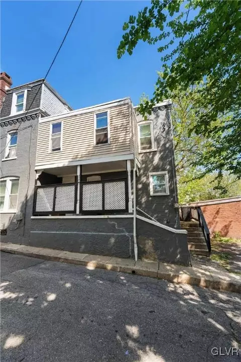 513 Pine St, Allentown, PA 18102