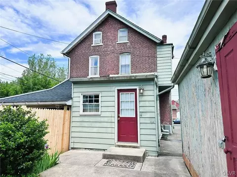 416 E Laurel St, Bethlehem, PA 18018 photo 4