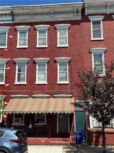 693 Ferry St, Easton, PA 18042