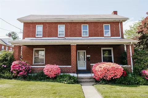 1513 Maple St, Bethlehem, PA 18017