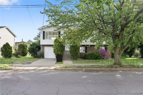 414 Northampton St, Edwardsville, PA 18704