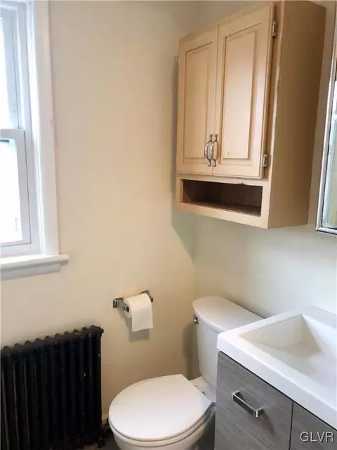 222 Quarry St, Fullerton, PA 18052 photo 22