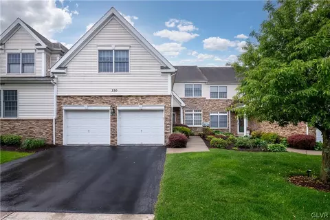 370 Inverness Cir, Williams Twp, PA 18042