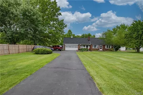 1308 Clymer Rd, Hatfield, PA 19440