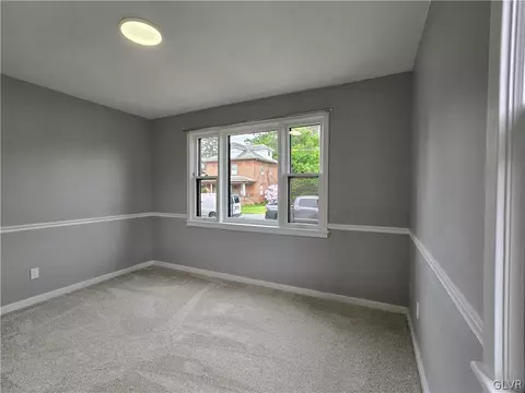 41 Keppel Ave, West Lawn, PA 19609 photo 23