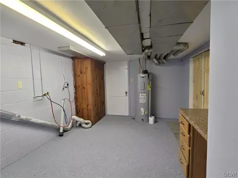 41 Keppel Ave, West Lawn, PA 19609 photo 40
