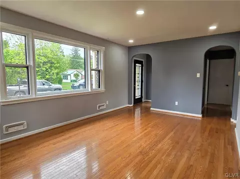 41 Keppel Ave, West Lawn, PA 19609 photo 12