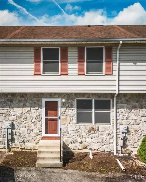 752 Williams Ave, Walnutport, PA 18088