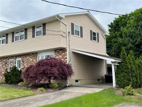 100 W 26th St, Northampton, PA 18067