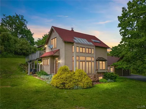 9325 Danner Rd, New Tripoli, PA 18066