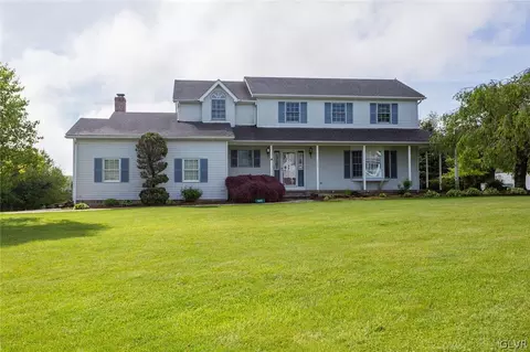 545 Werkheiser Ave, Nazareth, PA 18064