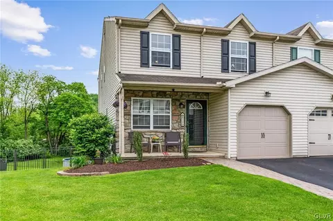 110 Jeffrey Ln, Northampton, PA 18067