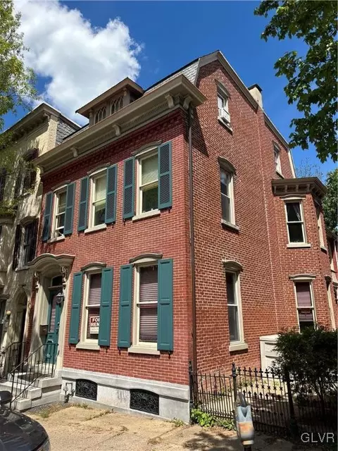 239 N 9th St, Allentown, PA 18102