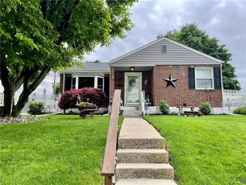 1302 Rye St, Allentown, PA 18103