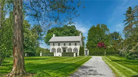 2314 Main St, Bethlehem, PA 18017