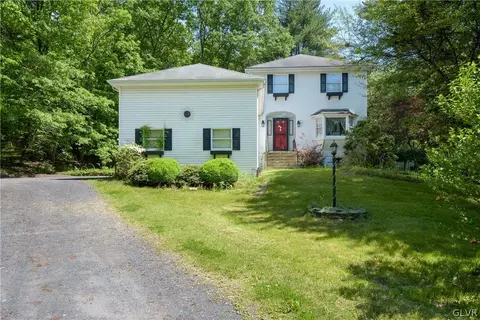 50 Brushy Mountain Rd, East Stroudsburg, PA 18301