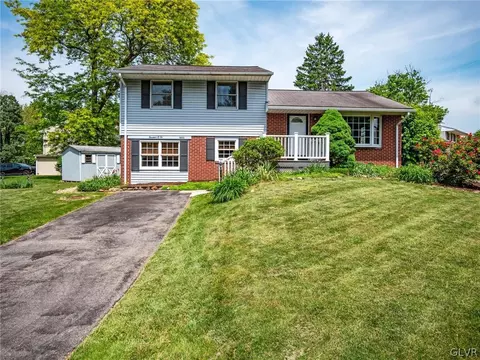 1402 Grace St, Allentown, PA 18103
