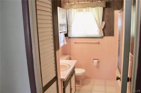 1843 Hampton Rd, Bethlehem, PA 18020 photo 9