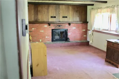 1843 Hampton Rd, Bethlehem, PA 18020 photo 6