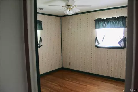 1843 Hampton Rd, Bethlehem, PA 18020 photo 12