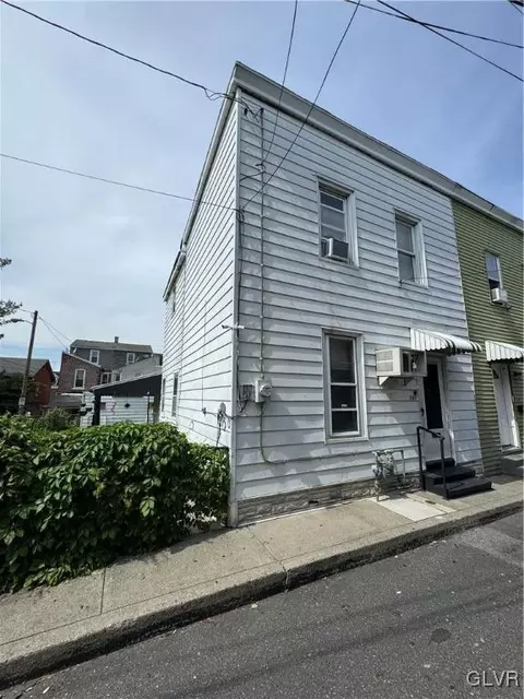 141 James St, Allentown, PA 18102