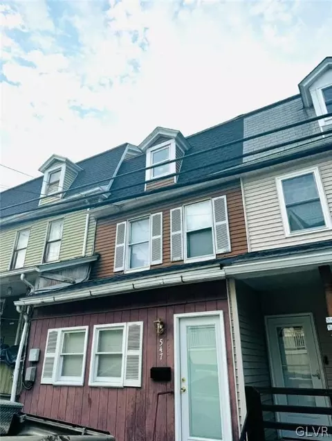 547 E Church St, Slatington, PA 18080
