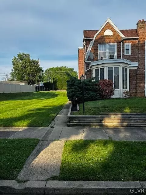 837 S Poplar, Allentown, PA 18103