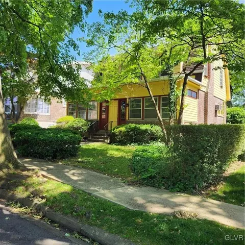 1849 Richmond Ave, Bethlehem, PA 18018
