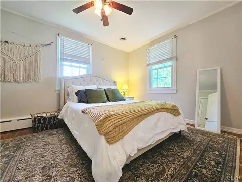 409 Maple Rd, Hellertown, PA 18055 photo 9