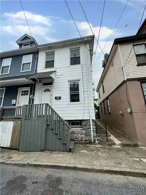 810 Pine St, Easton, PA 18042