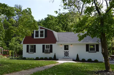 60 Browns Dr, Easton, PA 18042