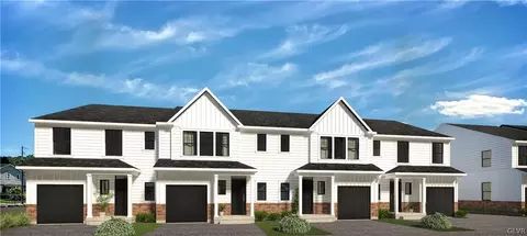 563 Long St, Emmaus, PA 18049