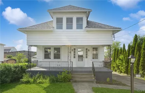 111 Allen St, Dunmore, PA 18512