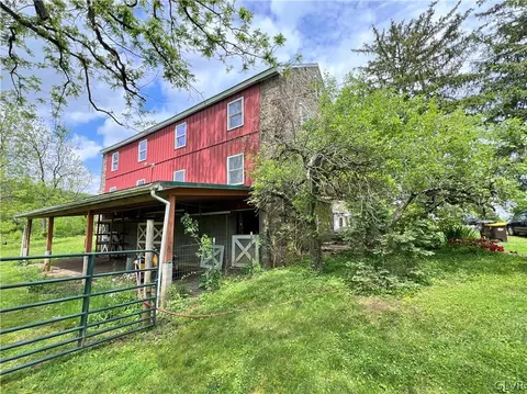 10 Wheeler Ln, Barto, PA 19504 photo 4